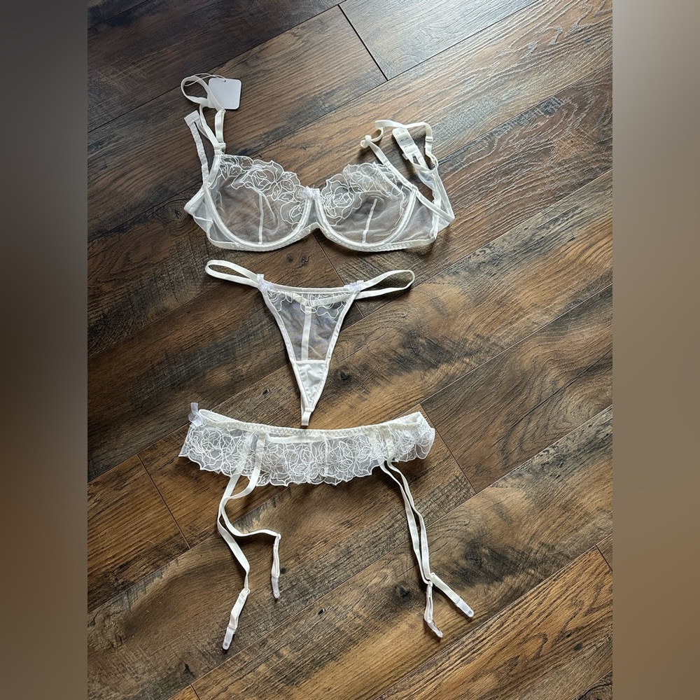 Lingerie Set Unlined - Size L